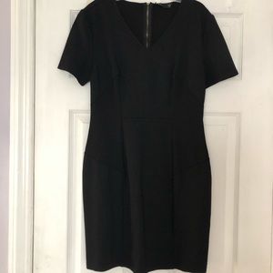 Women’s Medium Black Paneled Business Casual Dress